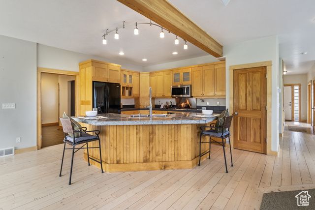 933 N SWISS FARM CT, Midway, UT 84049