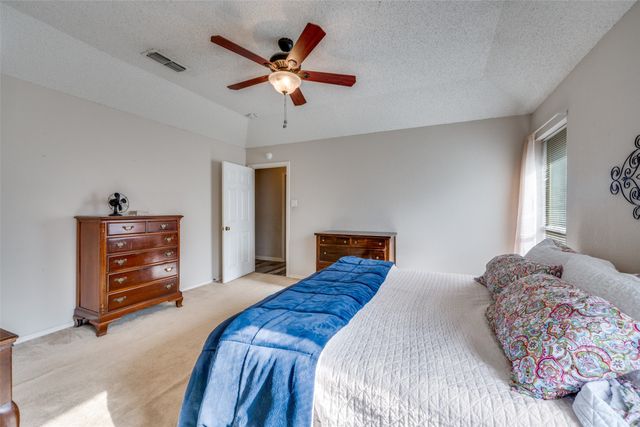 803 Twin Creek Drive, Mansfield, TX 76063