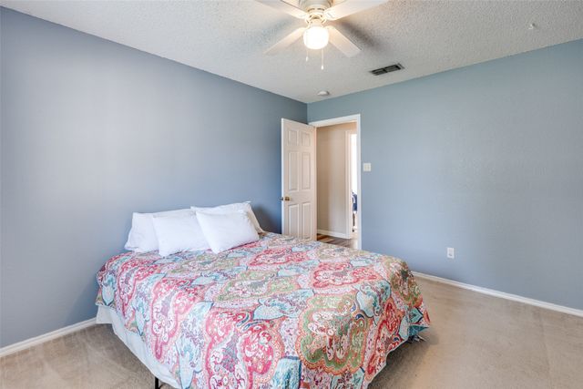 803 Twin Creek Drive, Mansfield, TX 76063