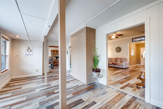 803 Twin Creek Drive, Mansfield, TX 76063