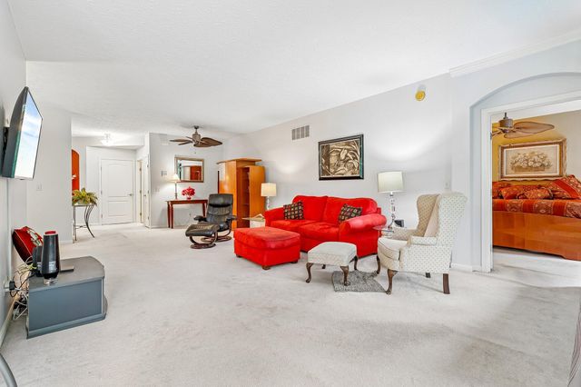 2026 Stonewall Trail, Florence, KY 41042