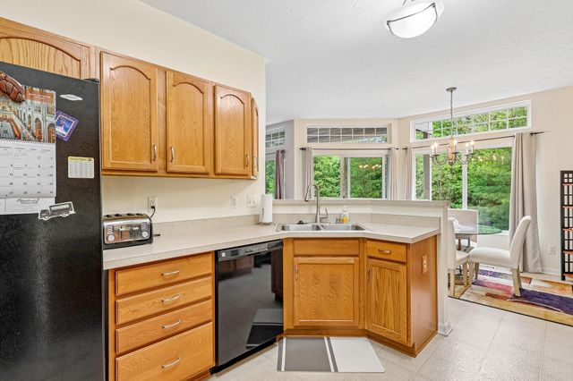 2026 Stonewall Trail, Florence, KY 41042