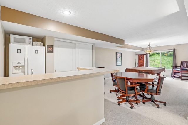 2026 Stonewall Trail, Florence, KY 41042