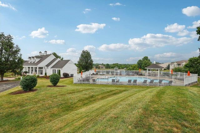 2026 Stonewall Trail, Florence, KY 41042