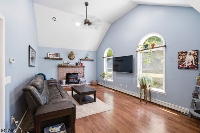 75 Ridge Rd, Sandyston Twp., NJ 07827