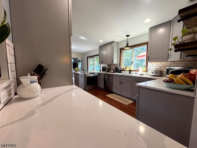 75 Ridge Rd, Sandyston Twp., NJ 07827