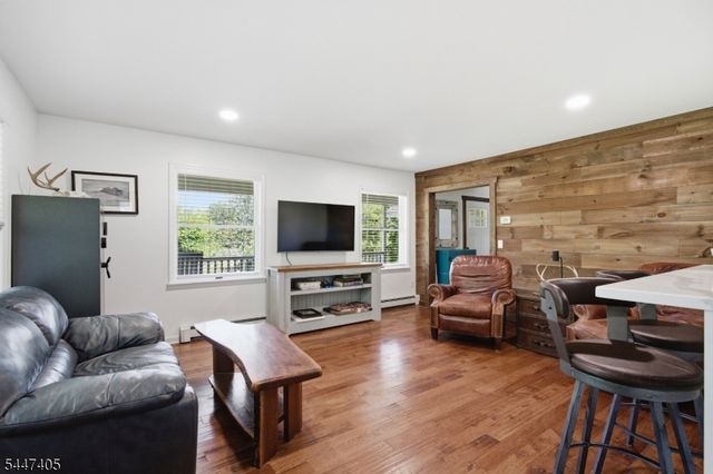 75 Ridge Rd, Sandyston Twp., NJ 07827