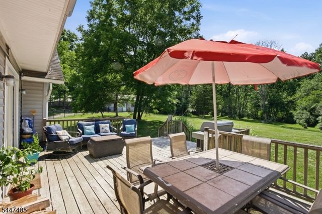 75 Ridge Rd, Sandyston Twp., NJ 07827