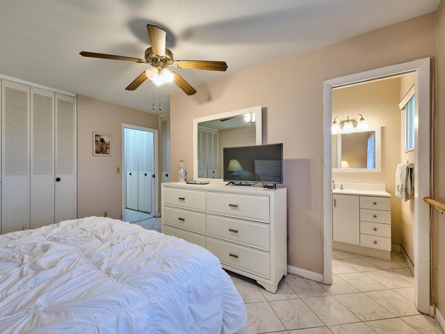 2804 Crosley Drive E F, West Palm Beach, FL 33415