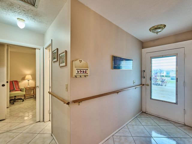 2804 Crosley Drive E F, West Palm Beach, FL 33415