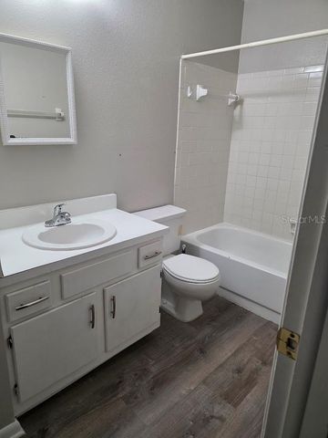 2031 PINE CHACE COURT, Tampa, FL 33613