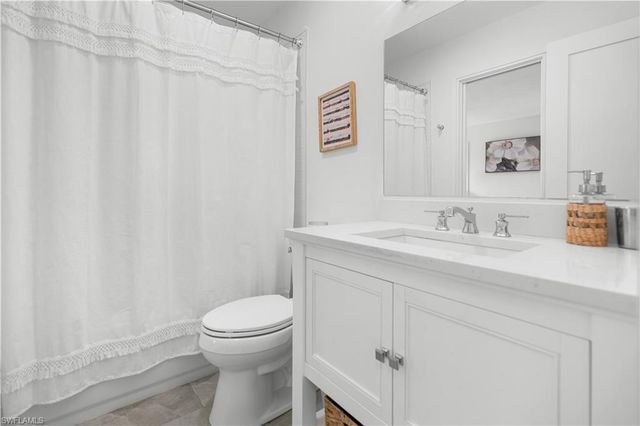 250 Lanchester CT 35, Naples, FL 34112