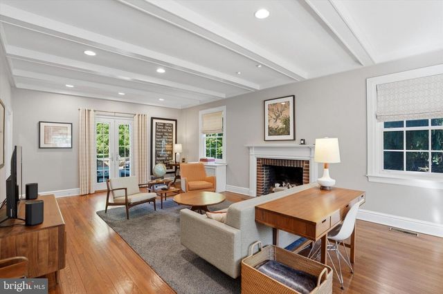 207 CURWEN RD, Bryn Mawr, PA 19010