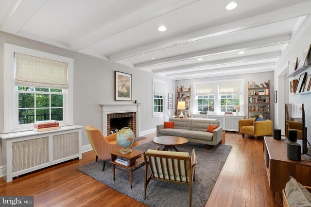 207 CURWEN RD, Bryn Mawr, PA 19010