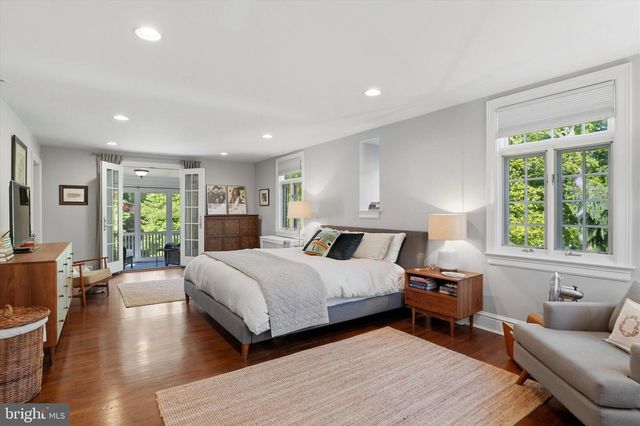 207 CURWEN RD, Bryn Mawr, PA 19010