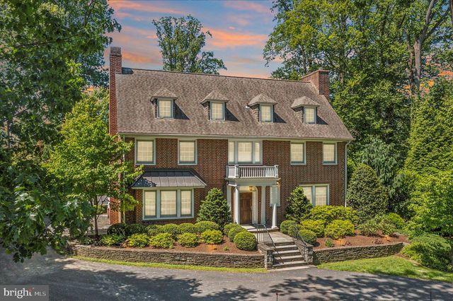207 CURWEN RD, Bryn Mawr, PA 19010