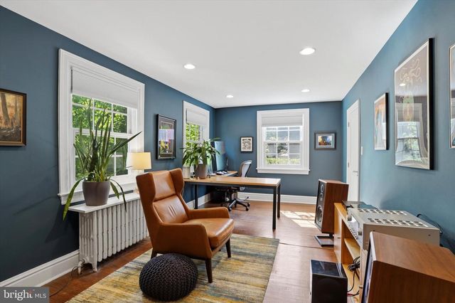 207 CURWEN RD, Bryn Mawr, PA 19010