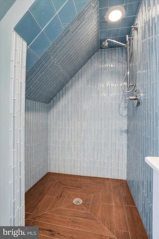 207 CURWEN RD, Bryn Mawr, PA 19010