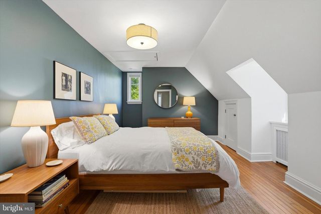 207 CURWEN RD, Bryn Mawr, PA 19010