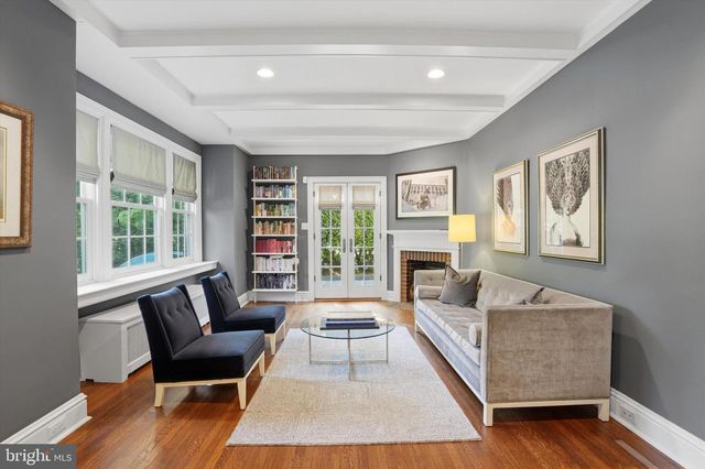 207 CURWEN RD, Bryn Mawr, PA 19010