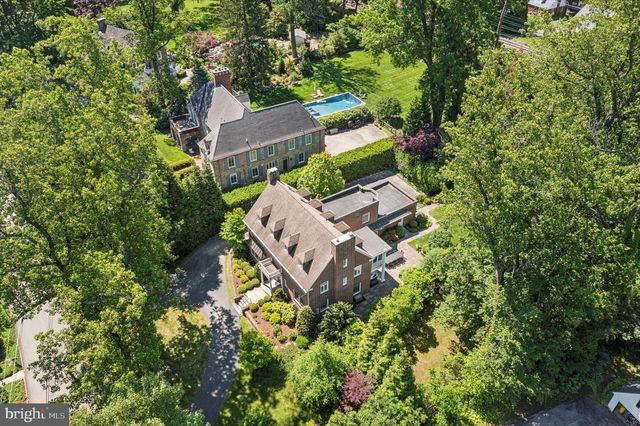 207 CURWEN RD, Bryn Mawr, PA 19010