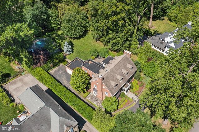 207 CURWEN RD, Bryn Mawr, PA 19010