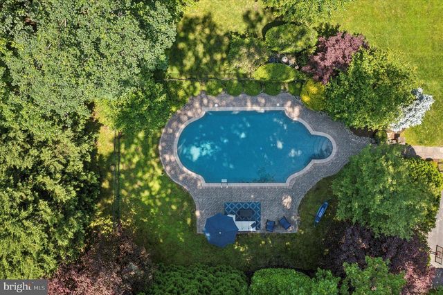 207 CURWEN RD, Bryn Mawr, PA 19010