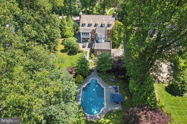 207 CURWEN RD, Bryn Mawr, PA 19010