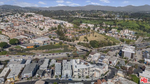 845 N Bunker Hill Avenue, Los Angeles, CA 90012