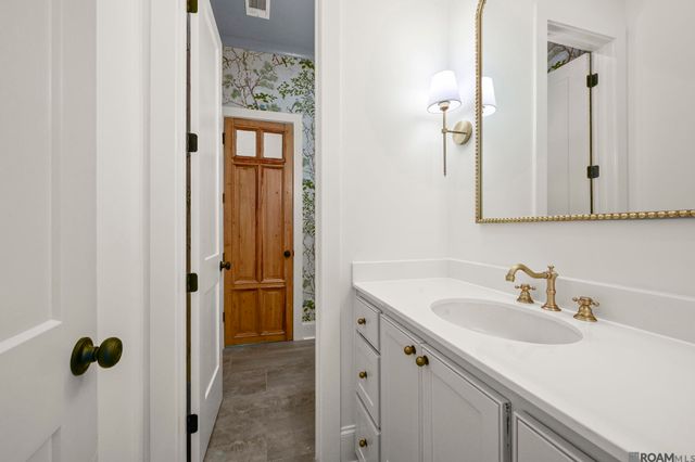 7027 Fleur De Lis, Zachary, LA 70791