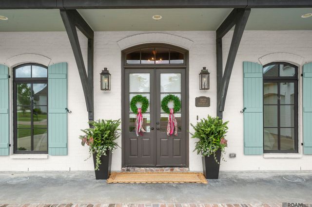 7027 Fleur De Lis, Zachary, LA 70791