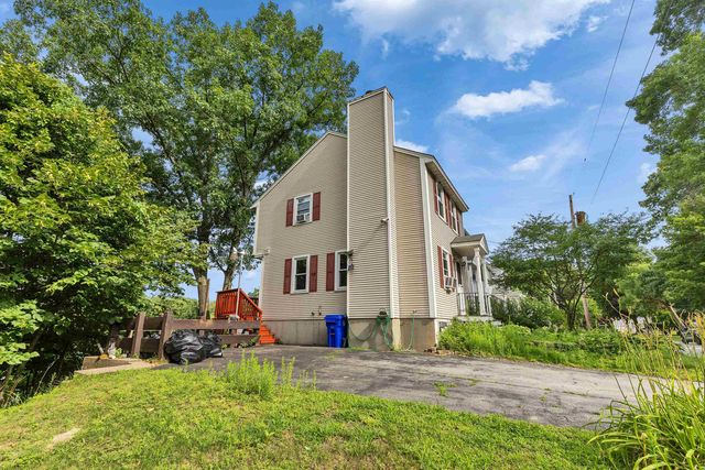 44 Emerald Street, Manchester, NH 03103