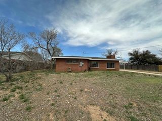 2204 Carl St, Big Spring, TX 79720