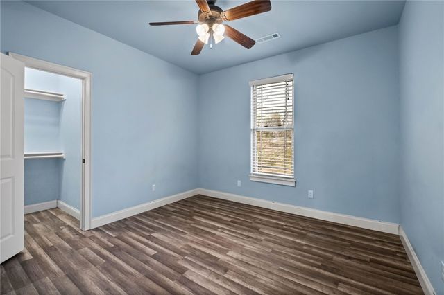 5642 Huntsville Road, Fayetteville, AR 72701