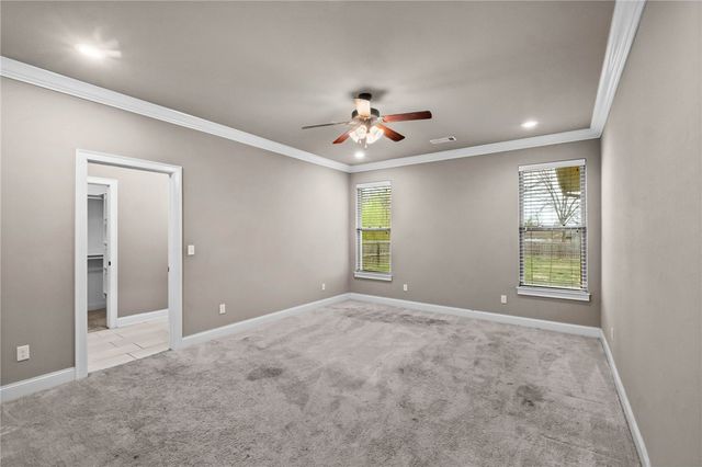 5642 Huntsville Road, Fayetteville, AR 72701