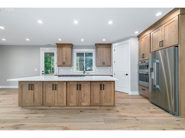 21385 Se FIRWOOD Rd, Sandy, OR 97055