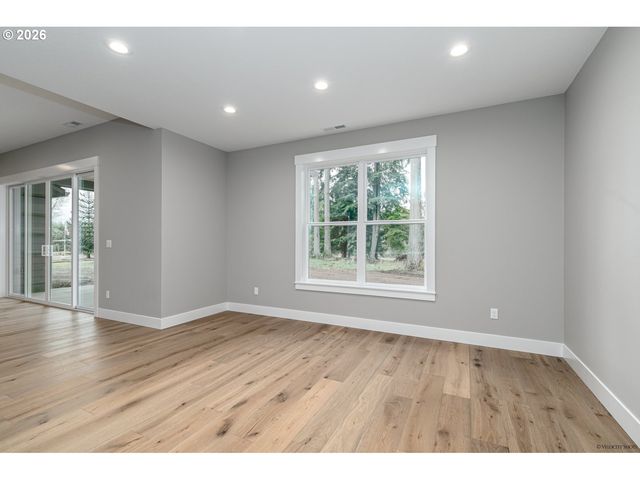 21385 Se FIRWOOD Rd, Sandy, OR 97055