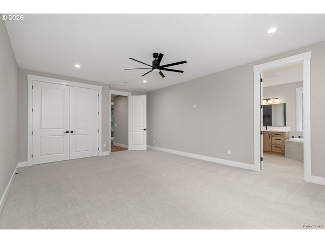 21385 Se FIRWOOD Rd, Sandy, OR 97055