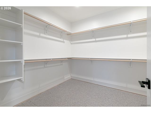 21385 Se FIRWOOD Rd, Sandy, OR 97055