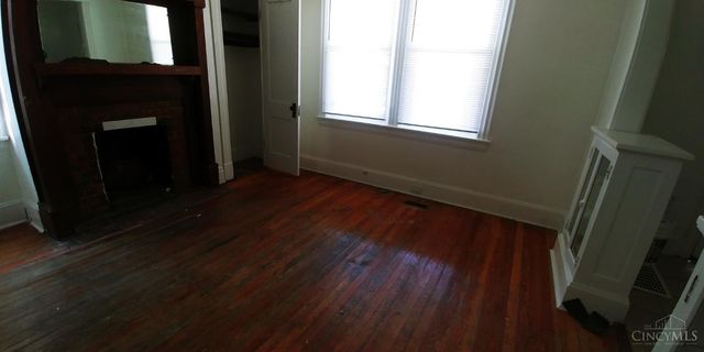 412 Elberon Avenue, Cincinnati, OH 45205