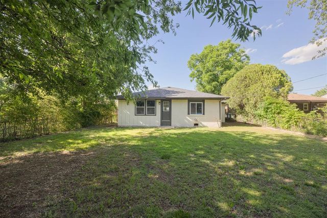 2020 hasley dr Drive, The Village, OK 73120