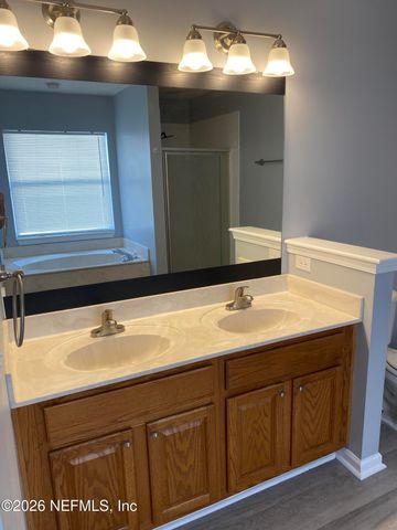 1805 FOREST CREEK Drive, Jacksonville, FL 32225