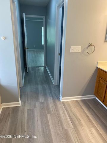 1805 FOREST CREEK Drive, Jacksonville, FL 32225