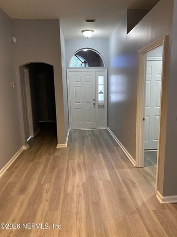 1805 FOREST CREEK Drive, Jacksonville, FL 32225