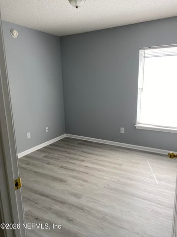 1805 FOREST CREEK Drive, Jacksonville, FL 32225