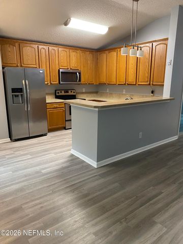 1805 FOREST CREEK Drive, Jacksonville, FL 32225