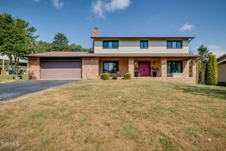 429 Oakmont Drive, Kingsport, TN 37663