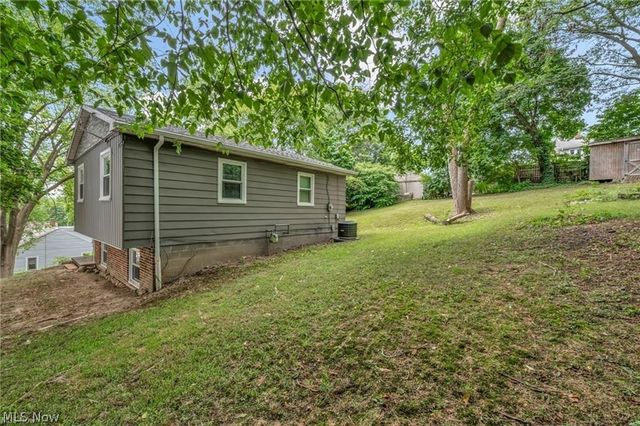 412 Stevenson Avenue, Akron, OH 44312