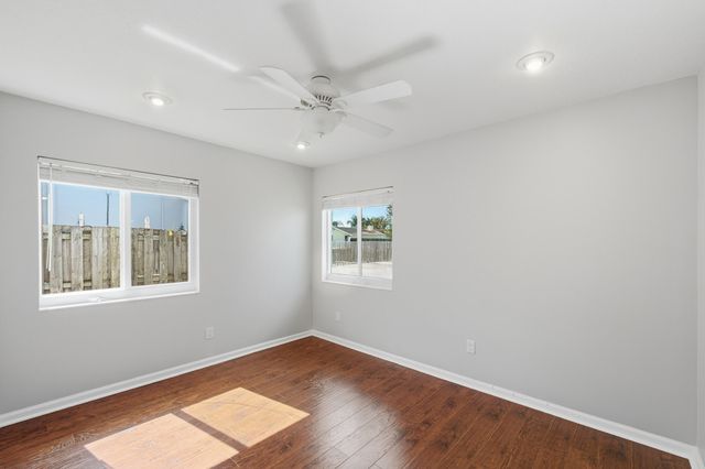 22672 SW 54th Avenue, Boca Raton, FL 33433