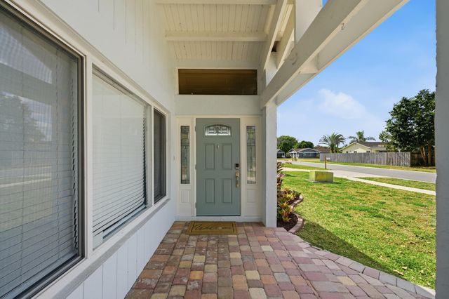 22672 SW 54th Avenue, Boca Raton, FL 33433